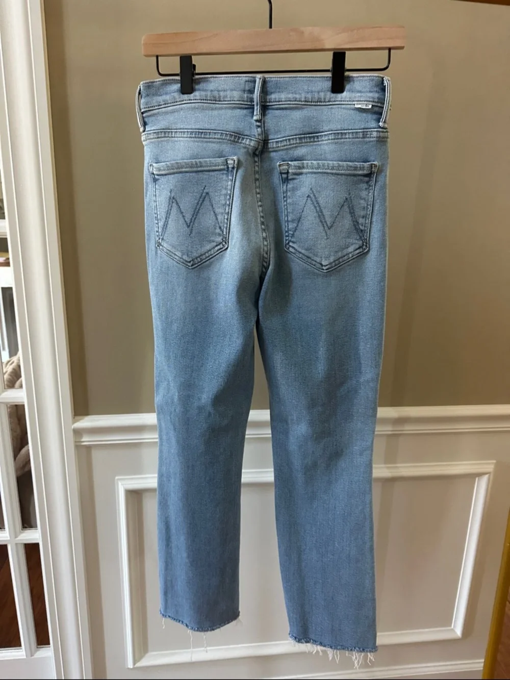 MOTHER sz 27 Insider Crop Step Fray - Picture 4 of 5